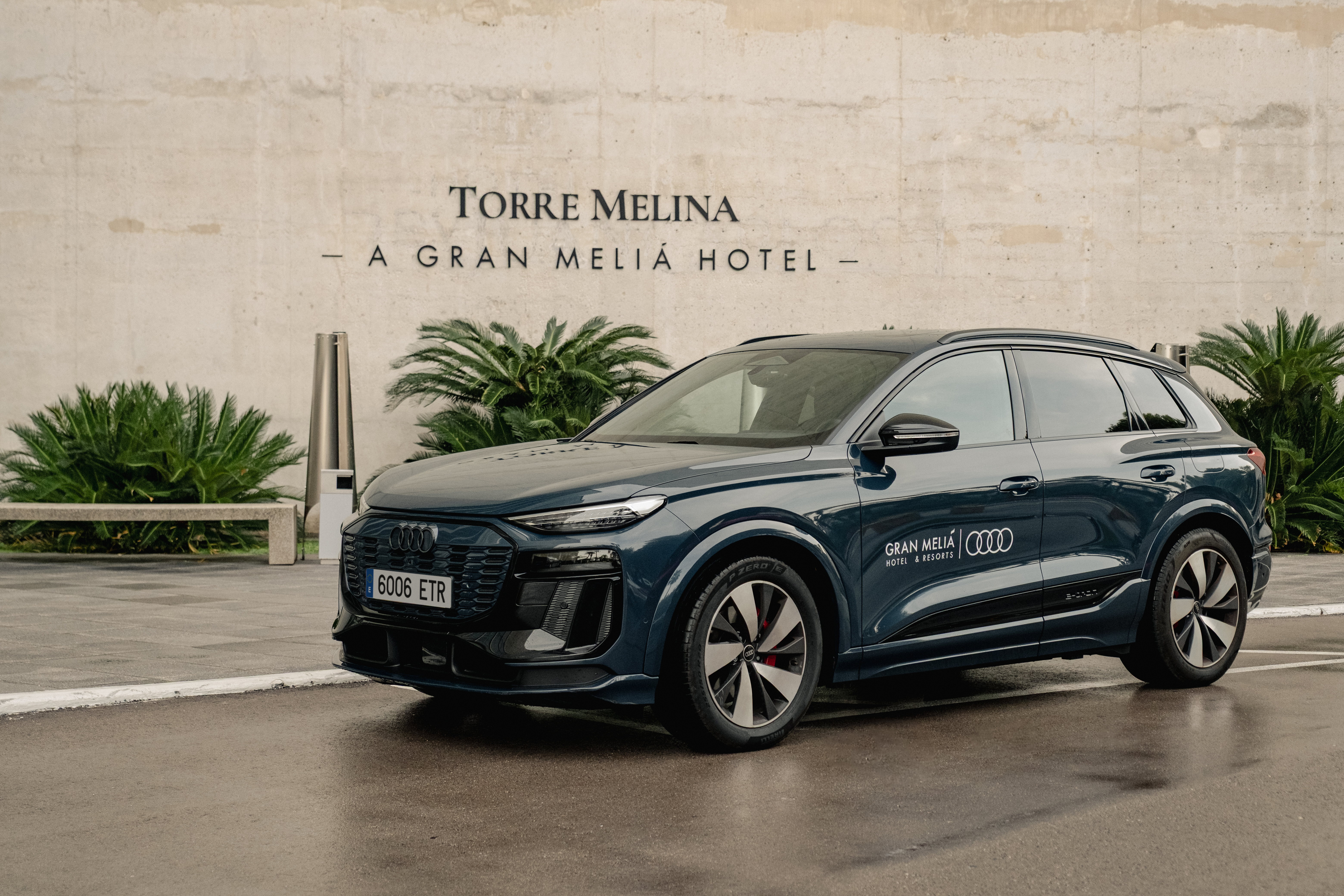 a car parked in front of a building