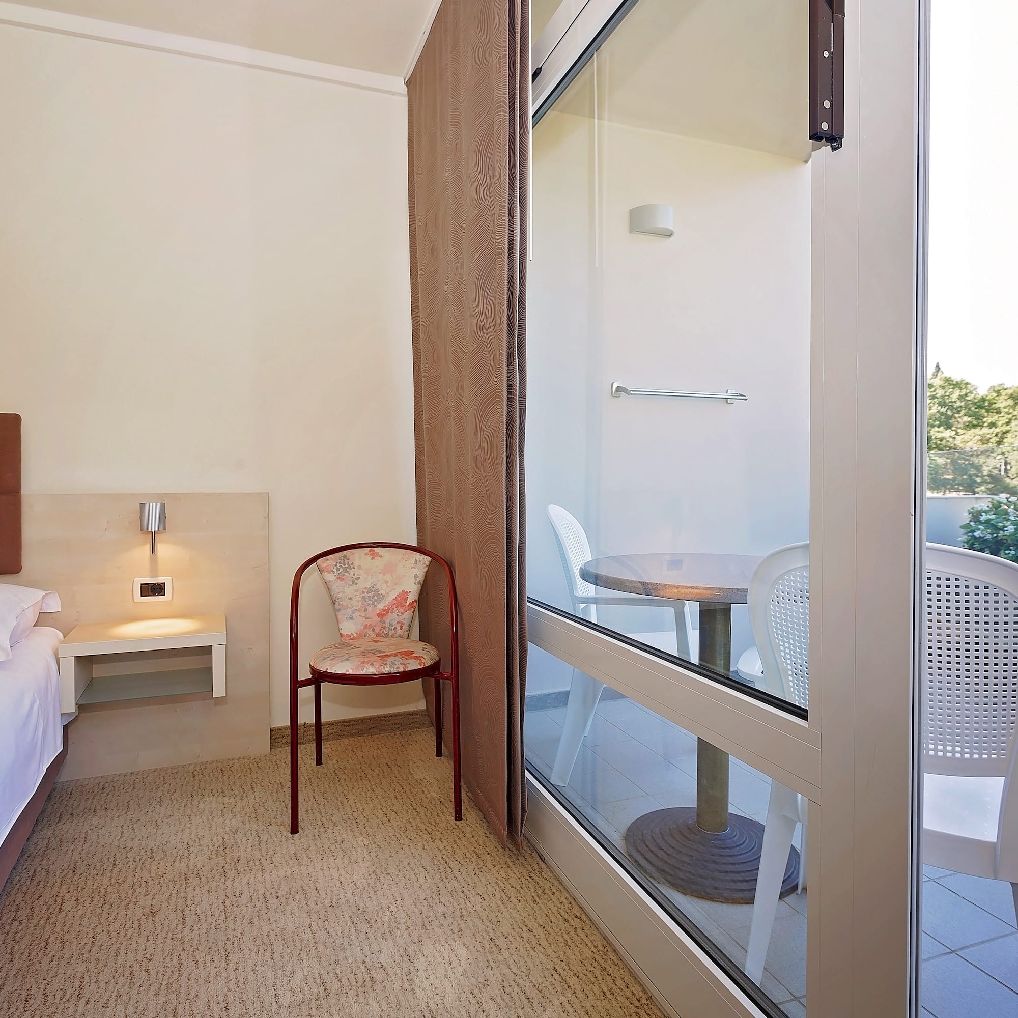 a room with a bed and a table