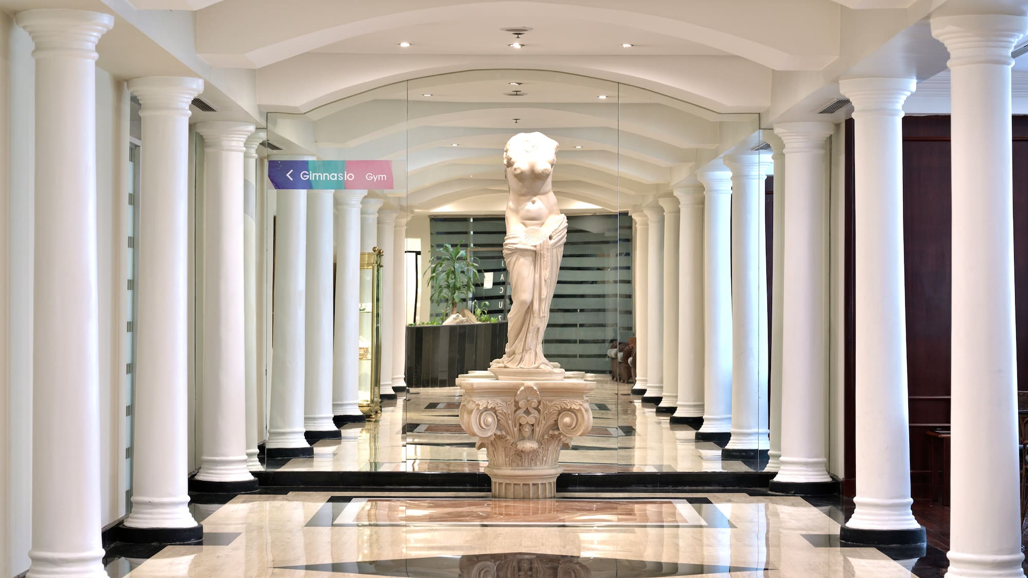 a statue in a hallway