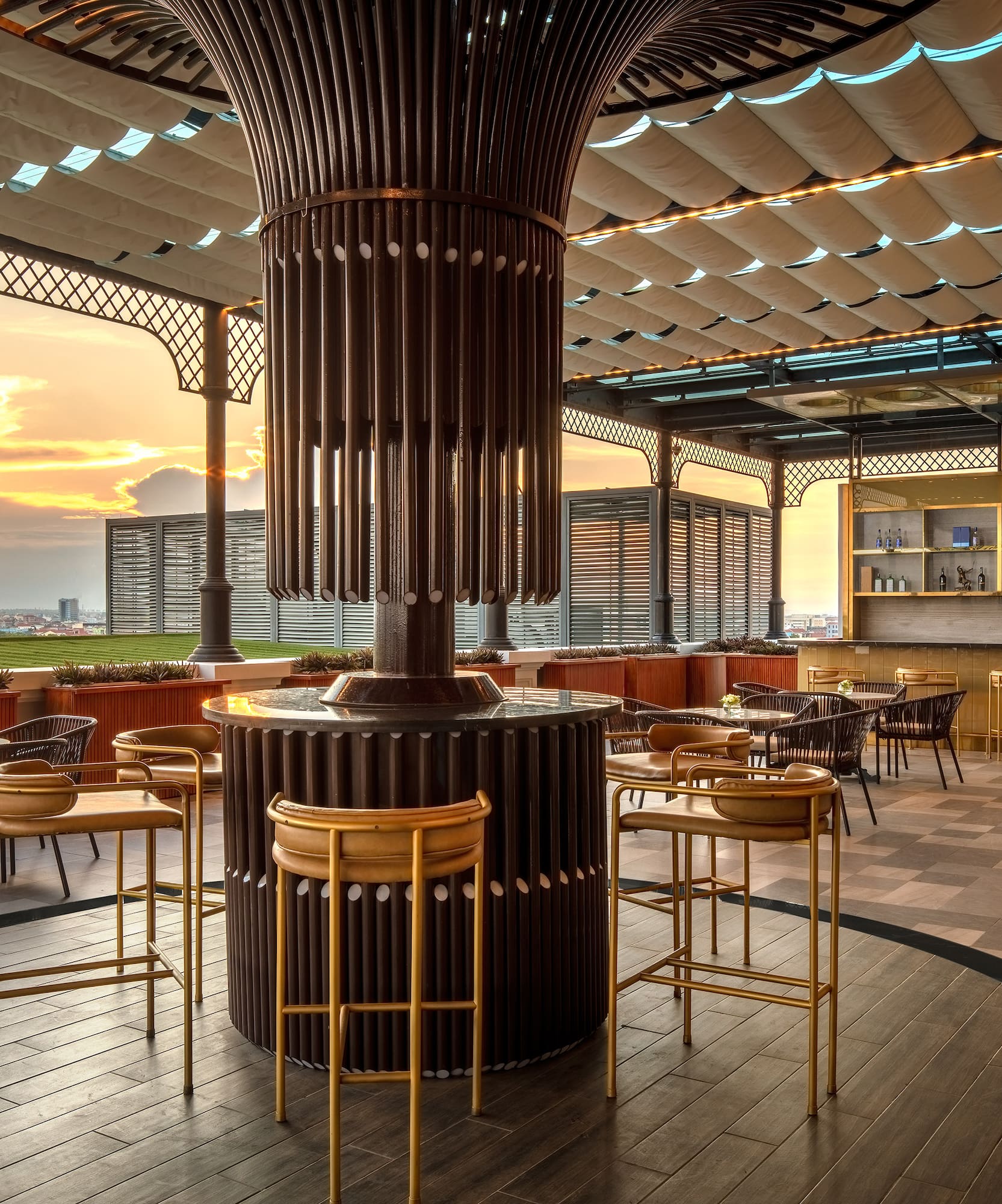 a large outdoor restaurant with tables and chairs