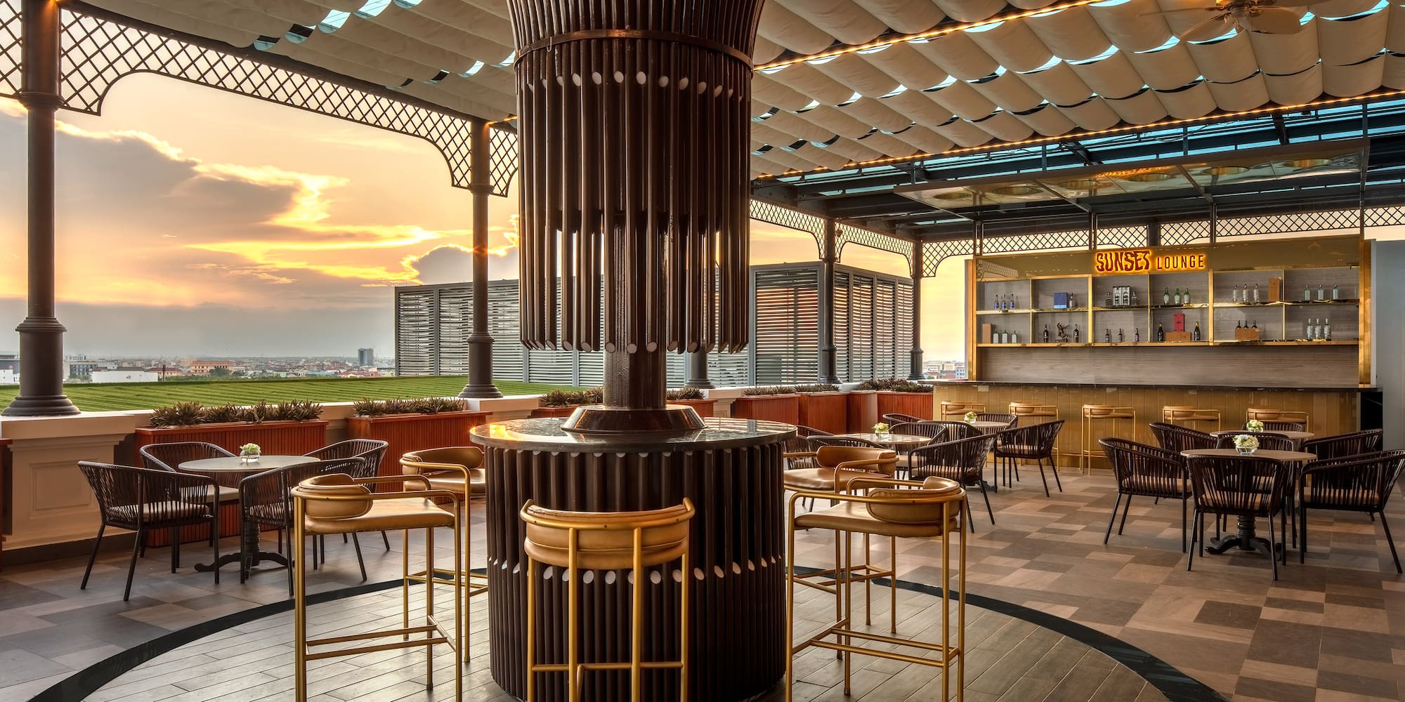 a large outdoor restaurant with tables and chairs