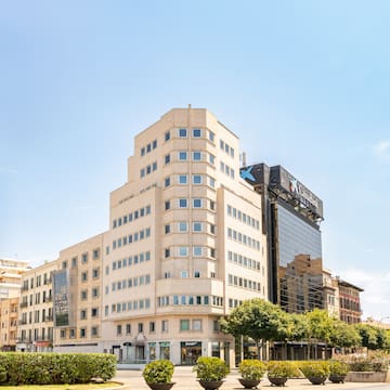 a building with many windows