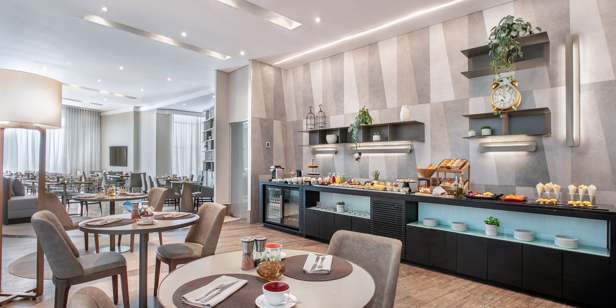 a room with tables and chairs