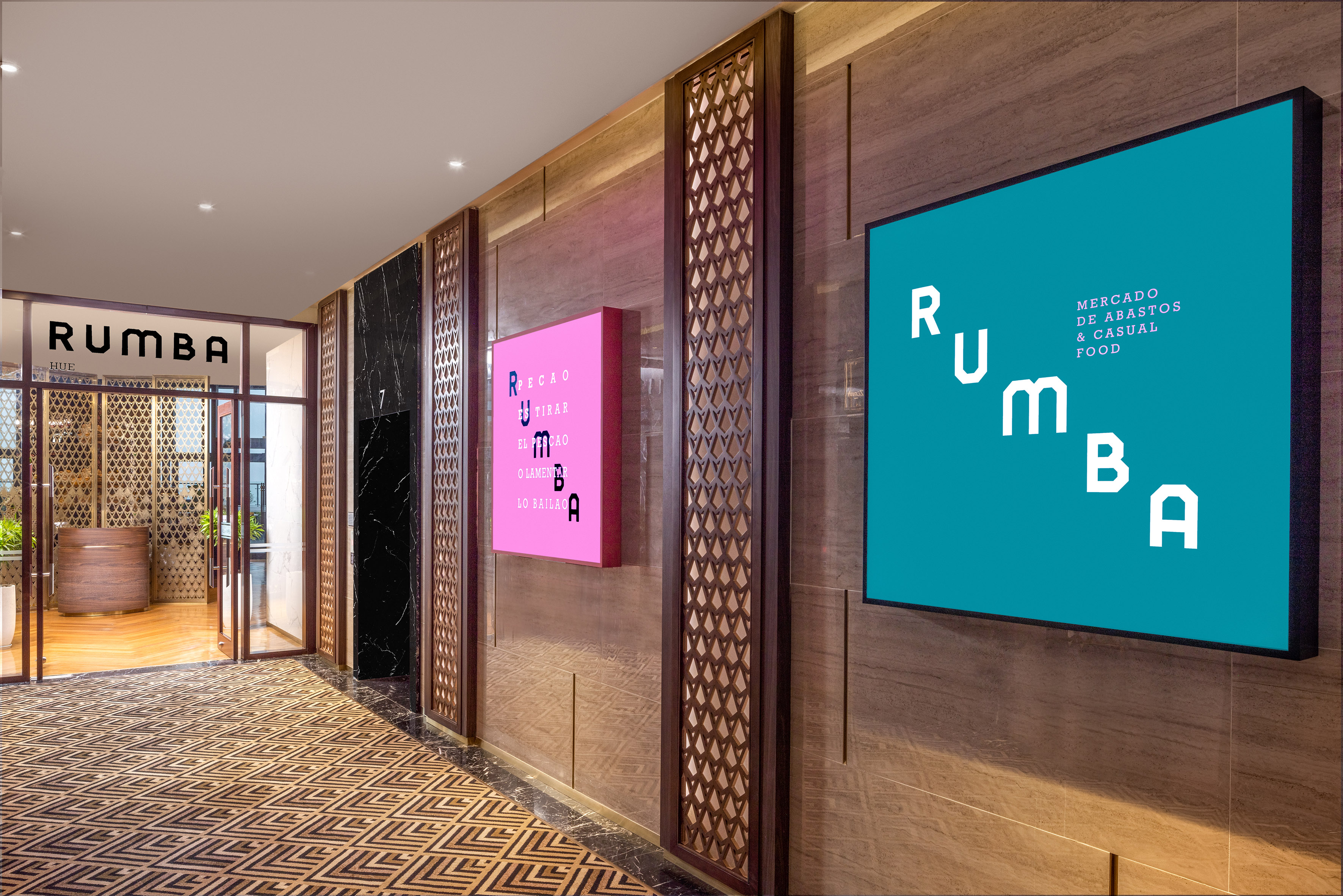 Modern RUMBA restaurant entrance with blue Mercado de Abastos & Casual Food sign.