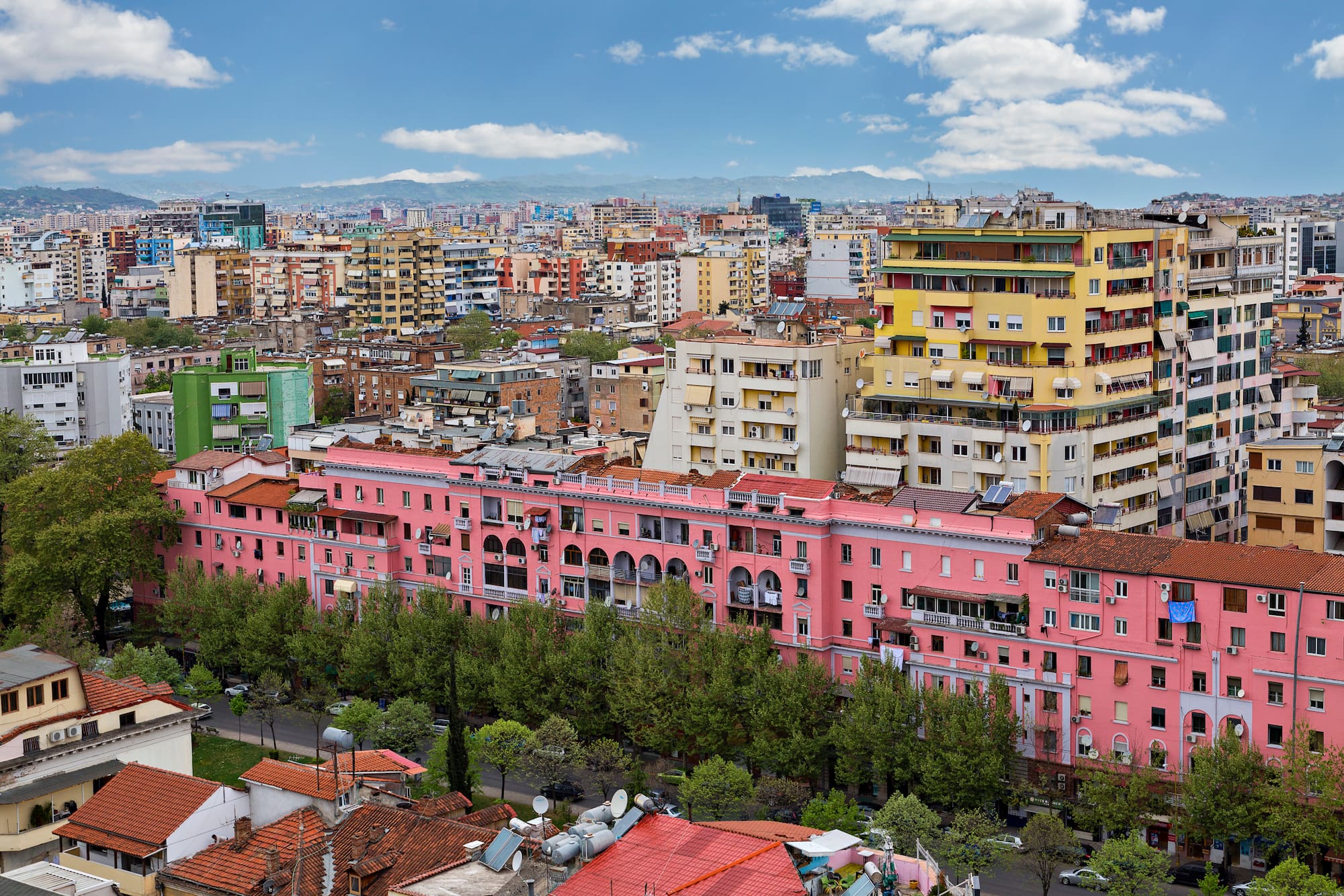 a city with many buildings