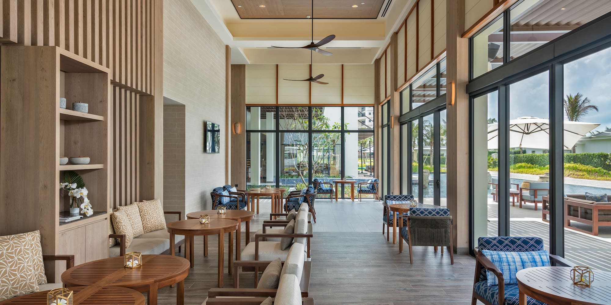 a room with tables and chairs