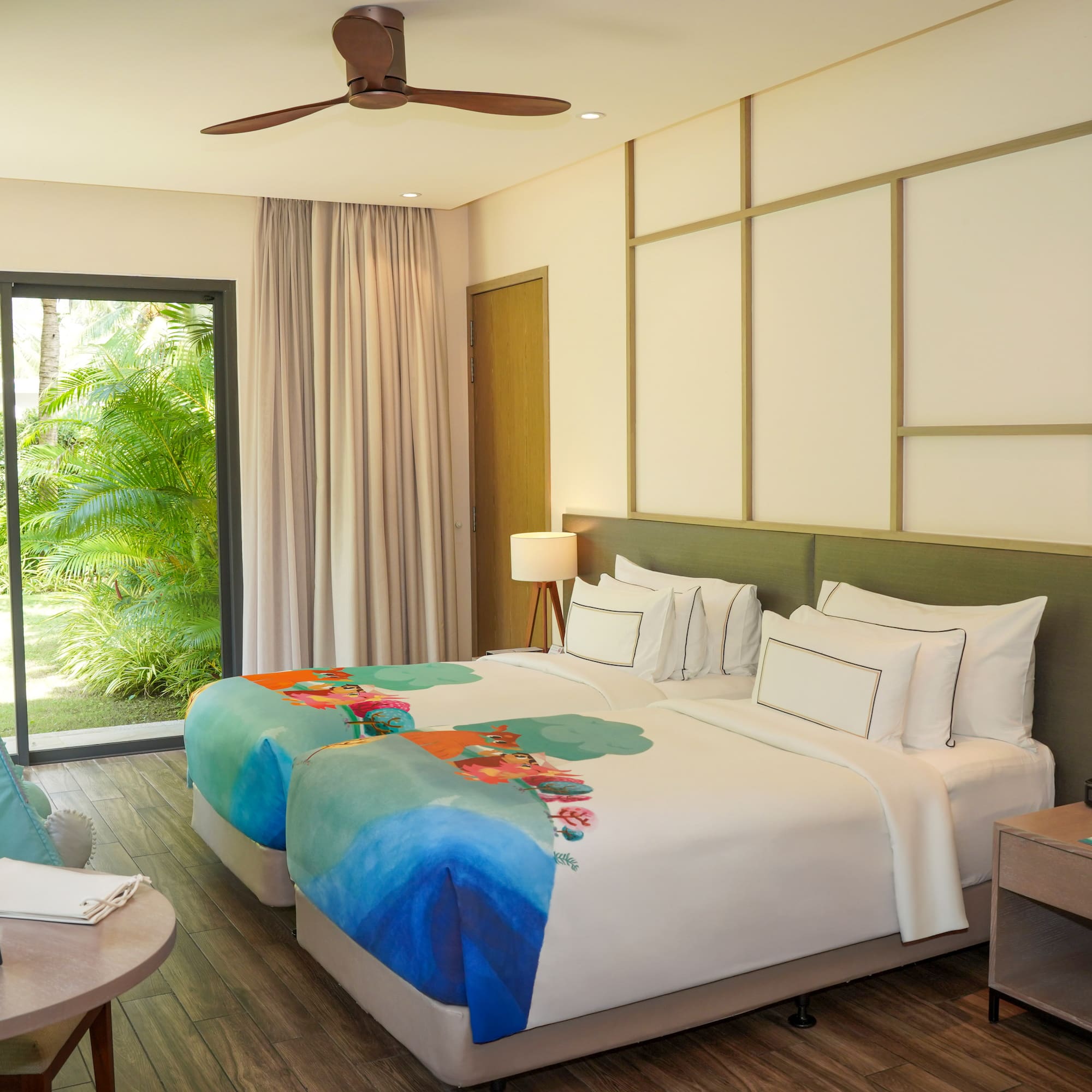 a room with a bed and a table