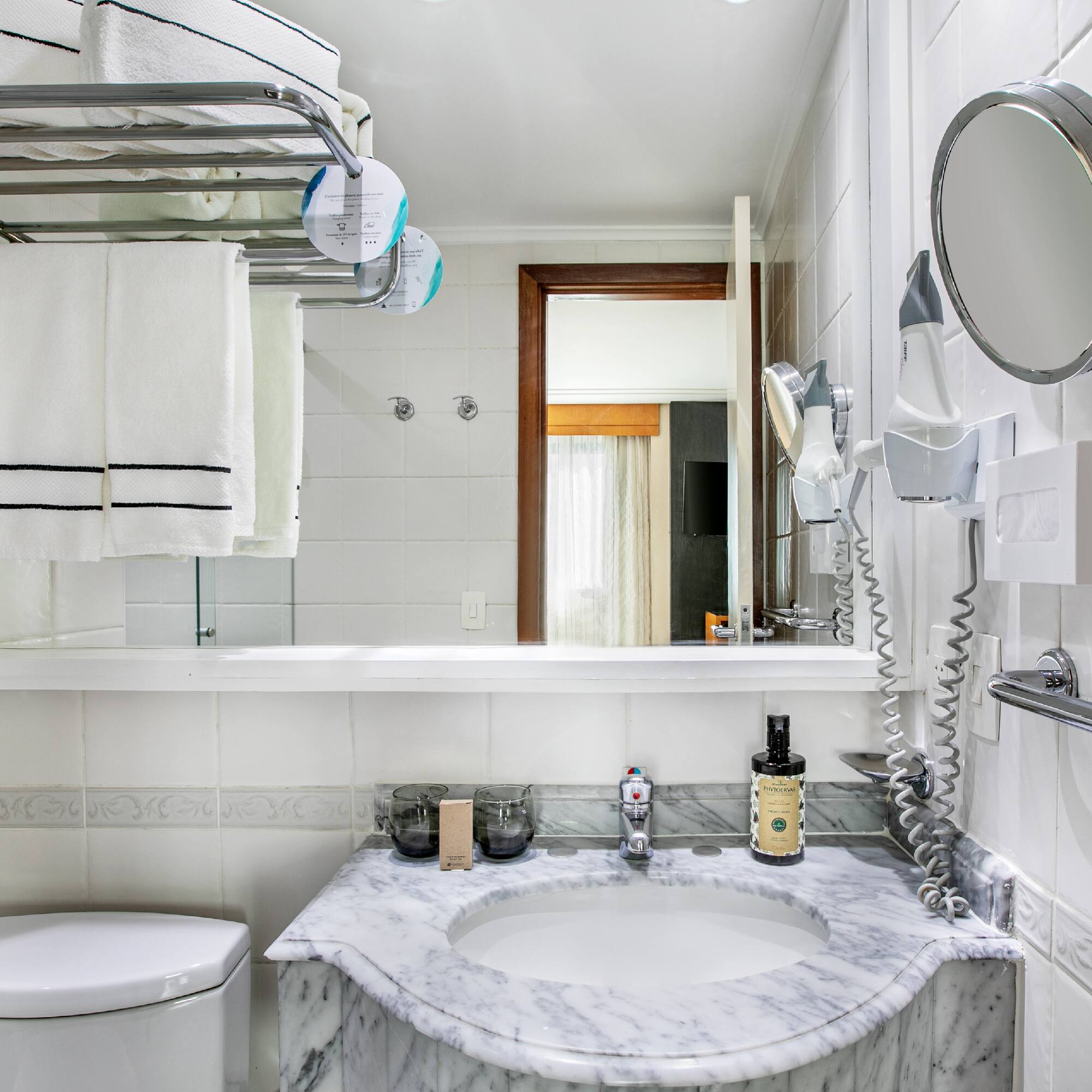 a bathroom with a sink and toilet