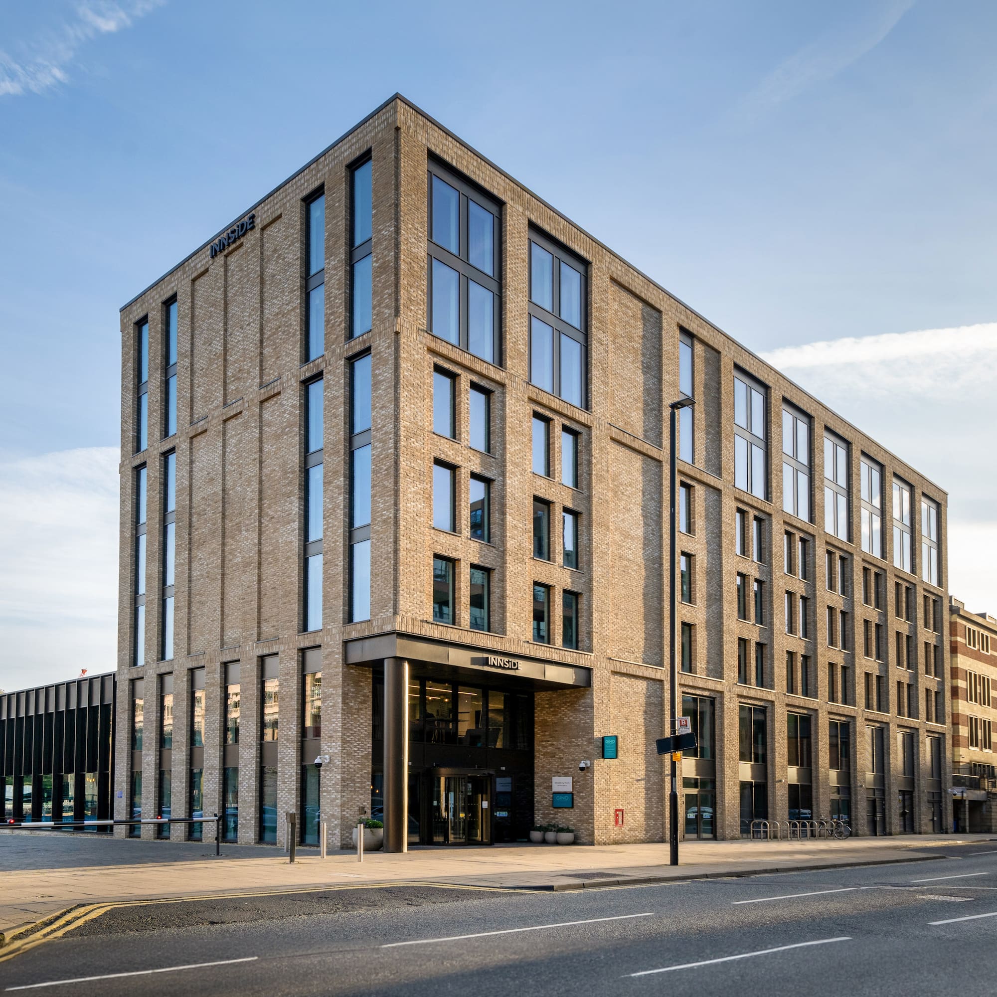 a building with many windows