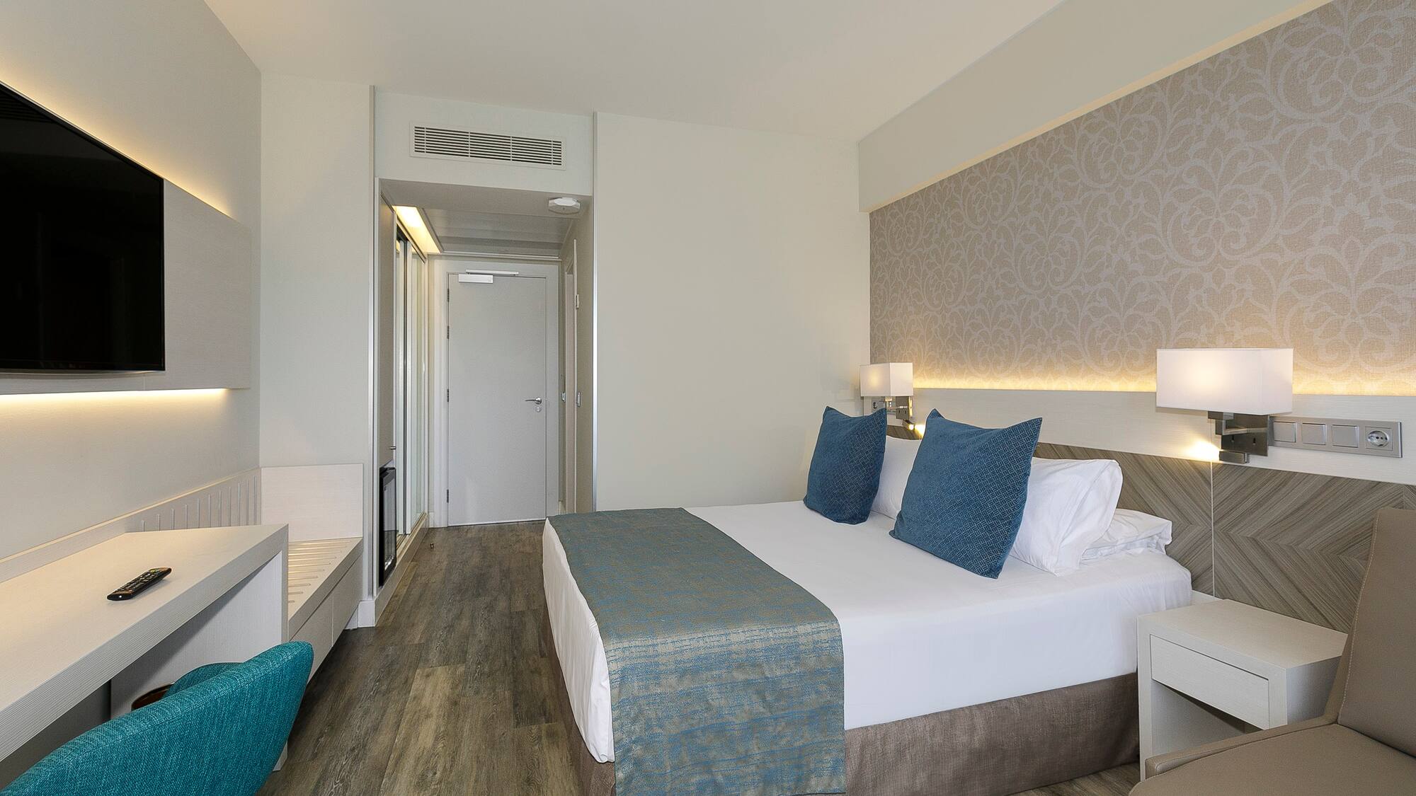 a room with a bed and a table