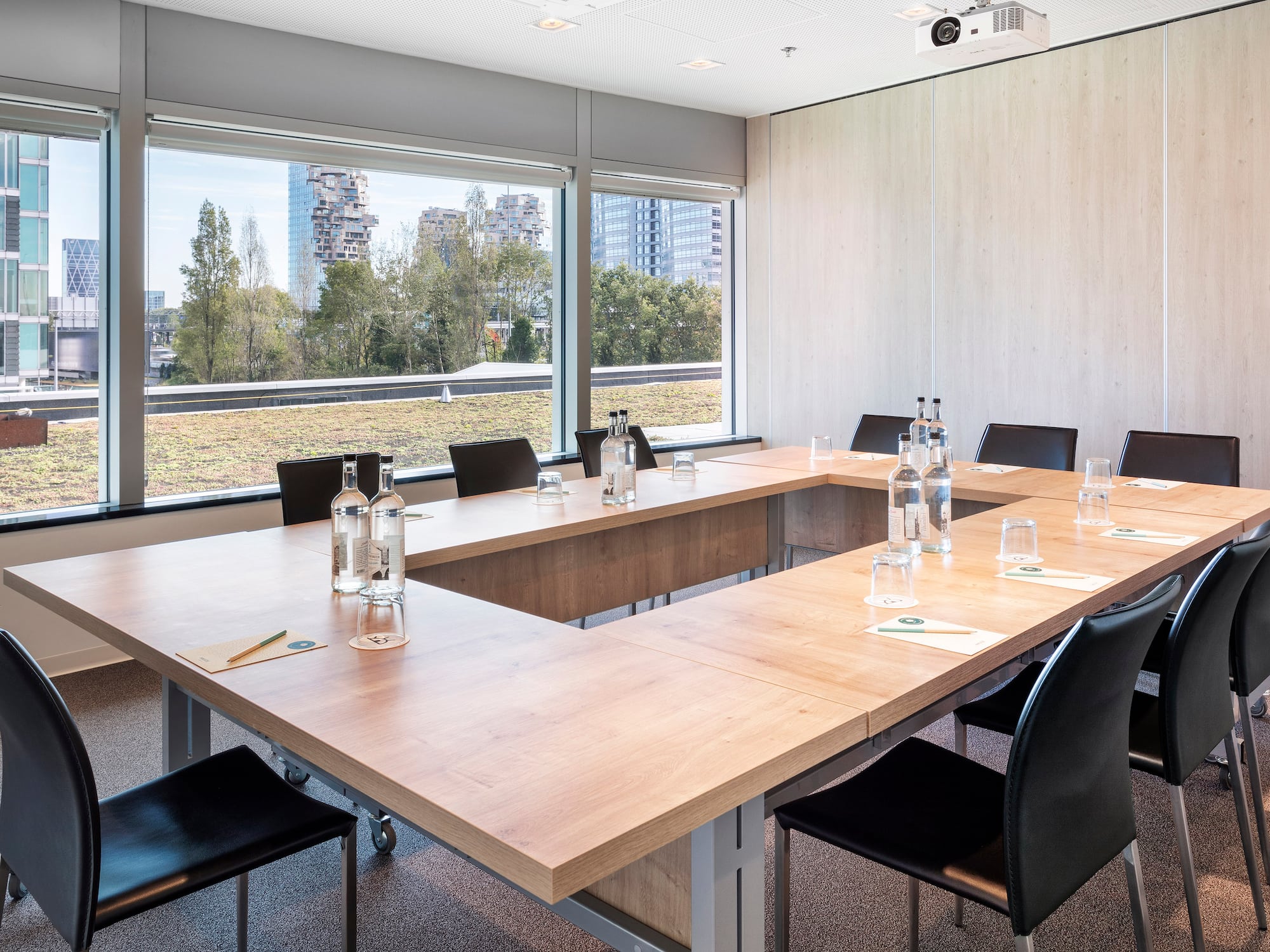 a room with a table and chairs.