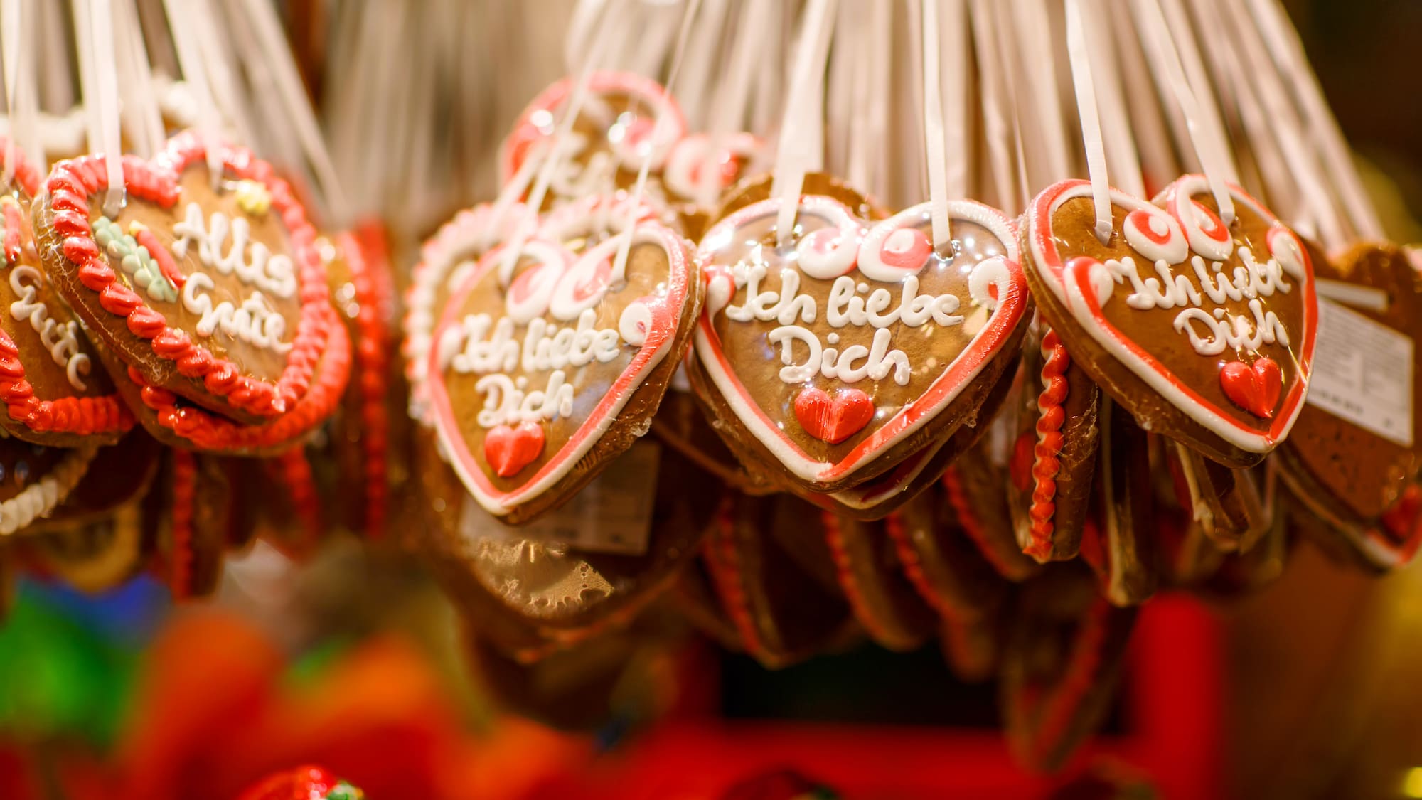 a group of gingerbread hearts from strings