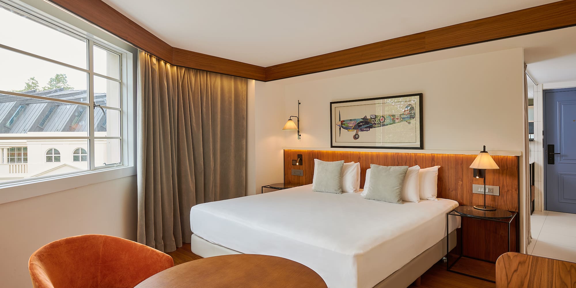 a room with a bed and a table