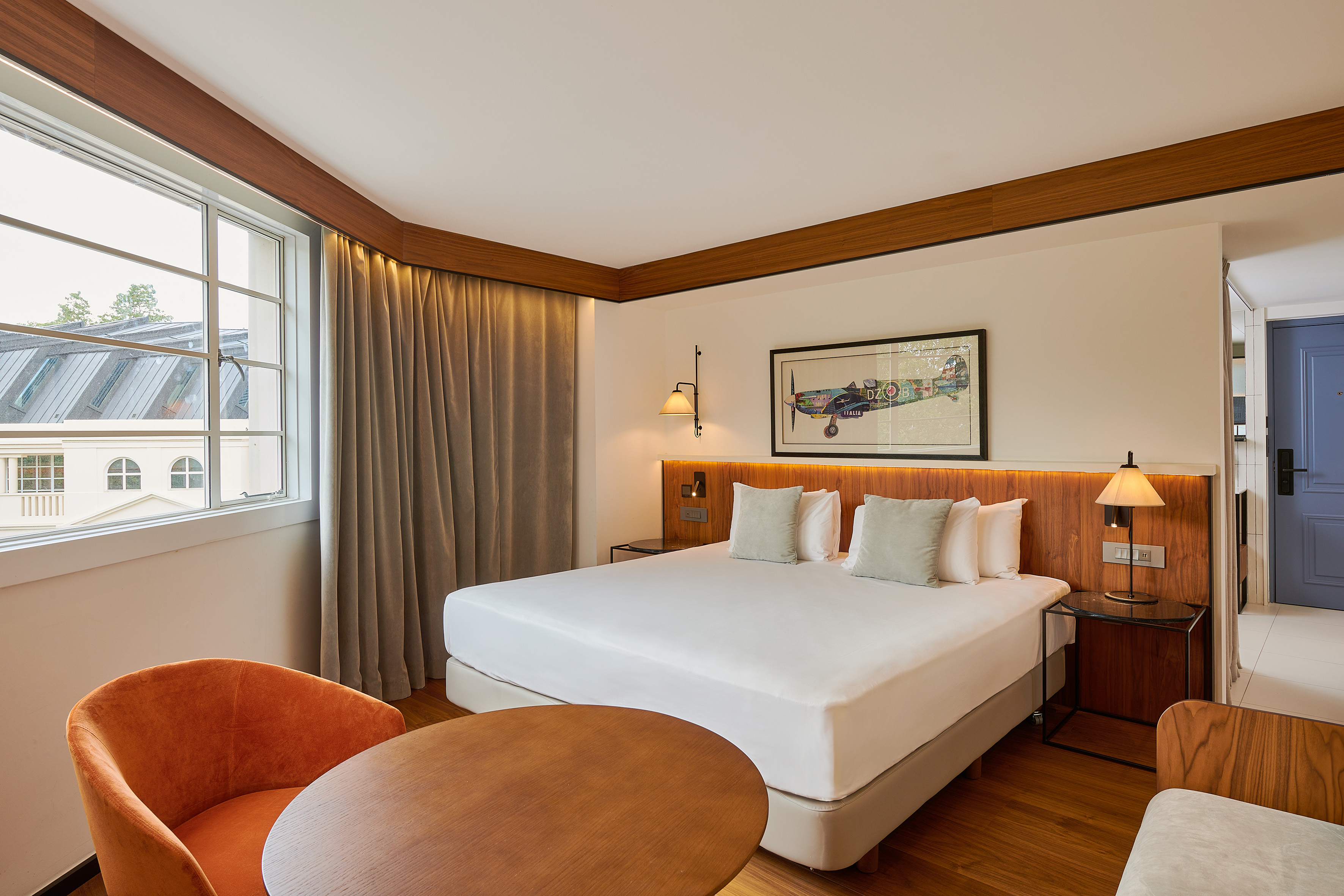 a room with a bed and a table