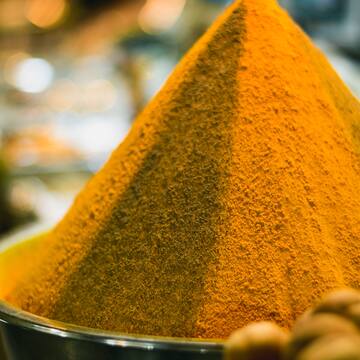 a pile of yellow powder