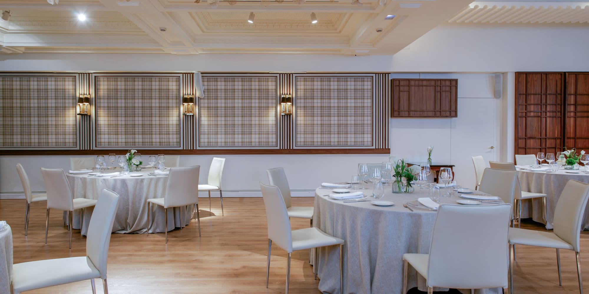 a room with tables and chairs