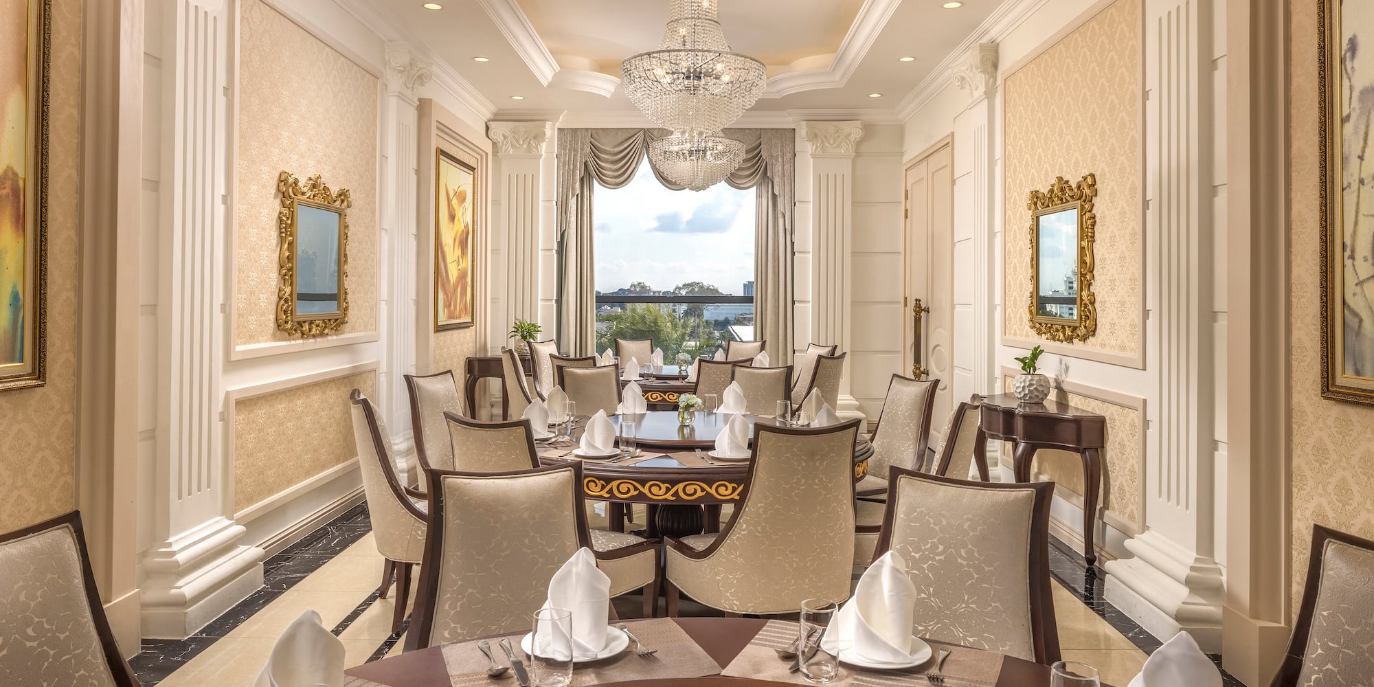 a room with a table and chairs