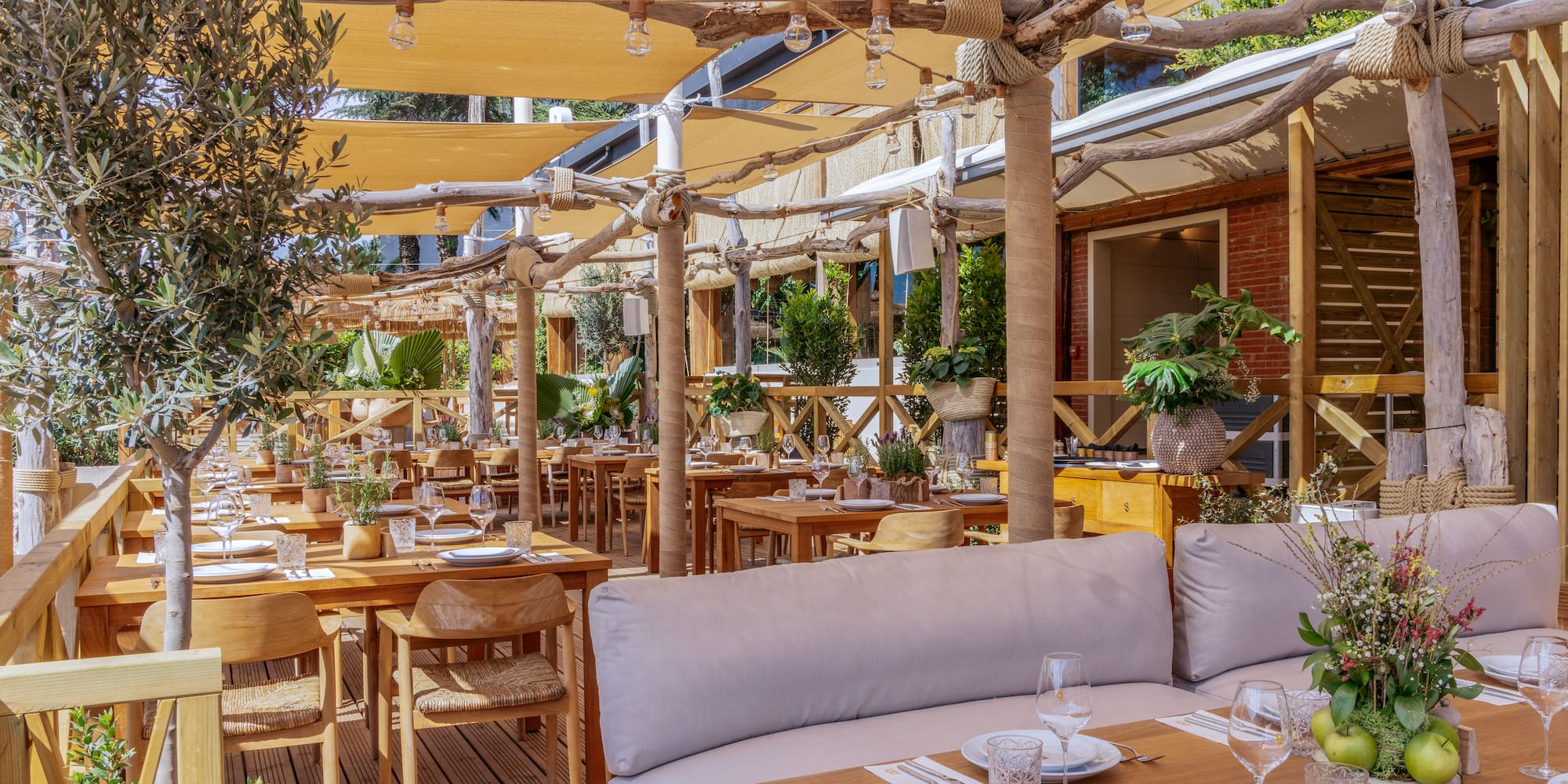 a restaurant with tables and chairs