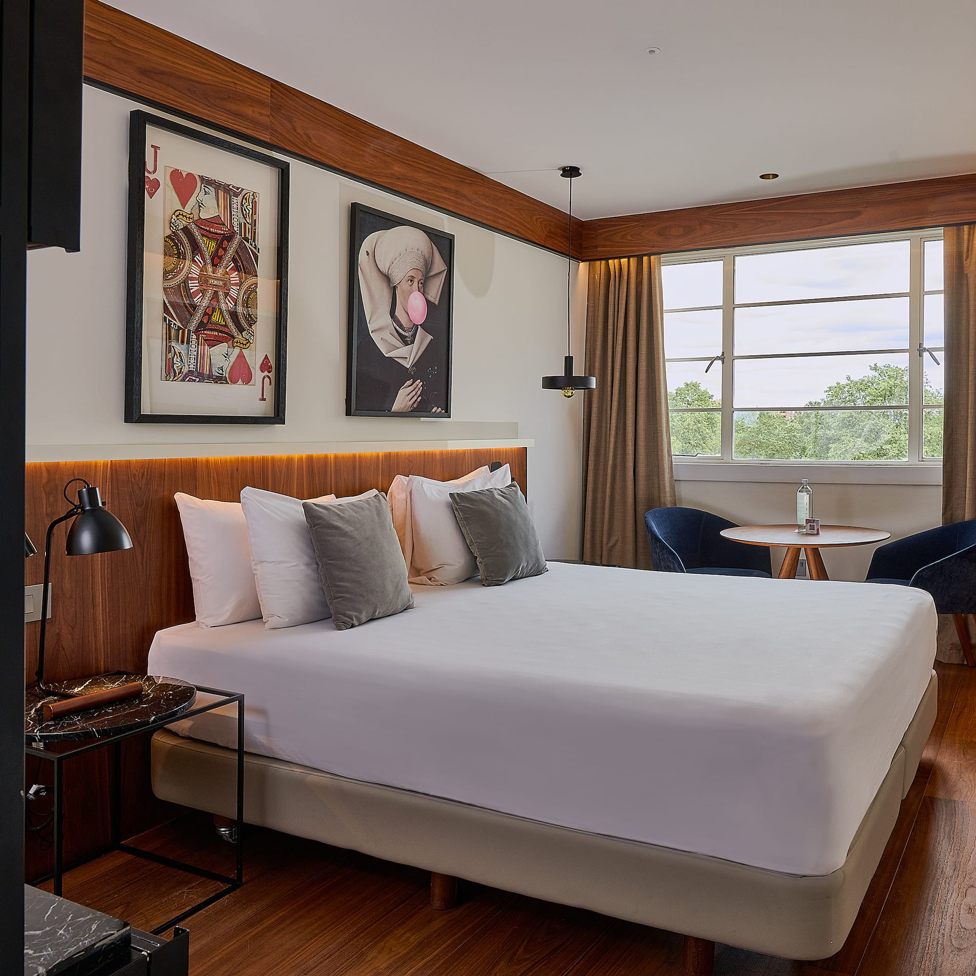 a room with a bed and a table