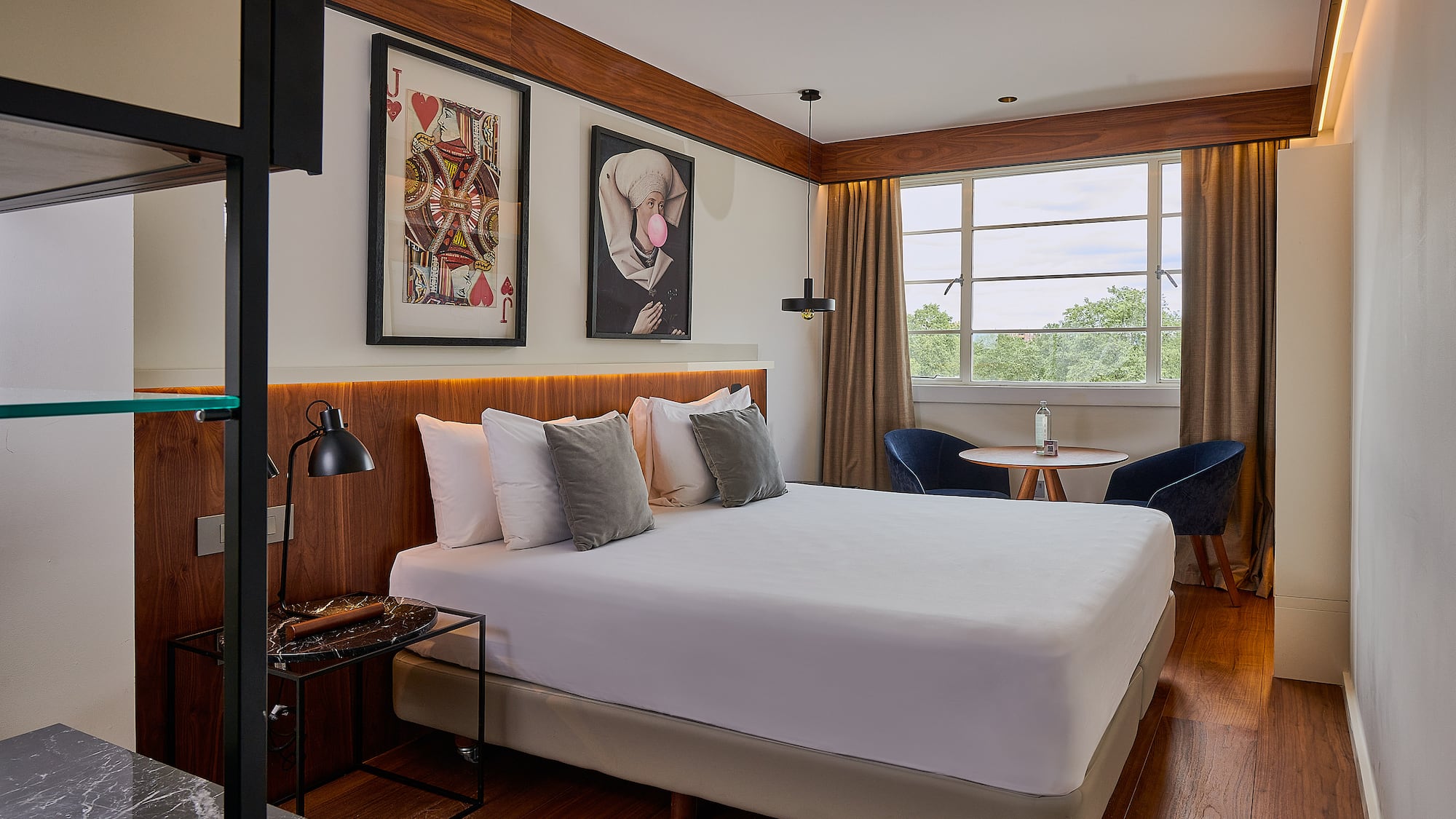 a room with a bed and a table