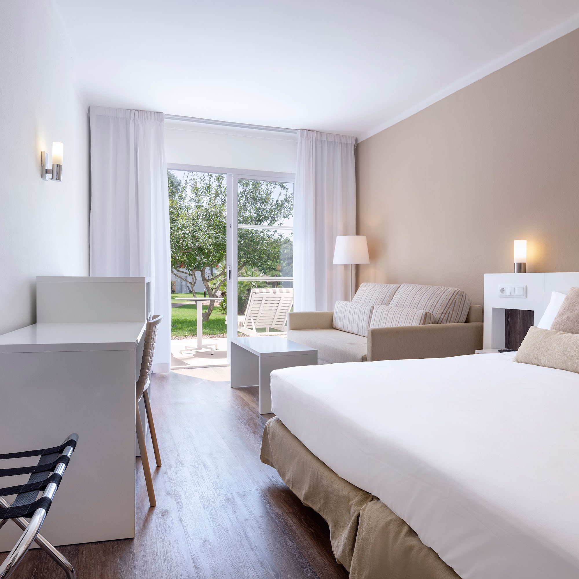 a room with a bed and a table