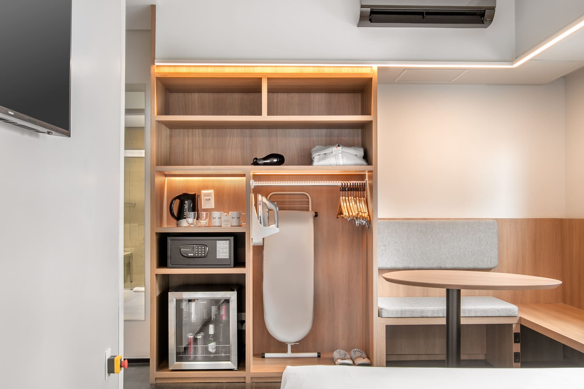 a room with a bed and a table