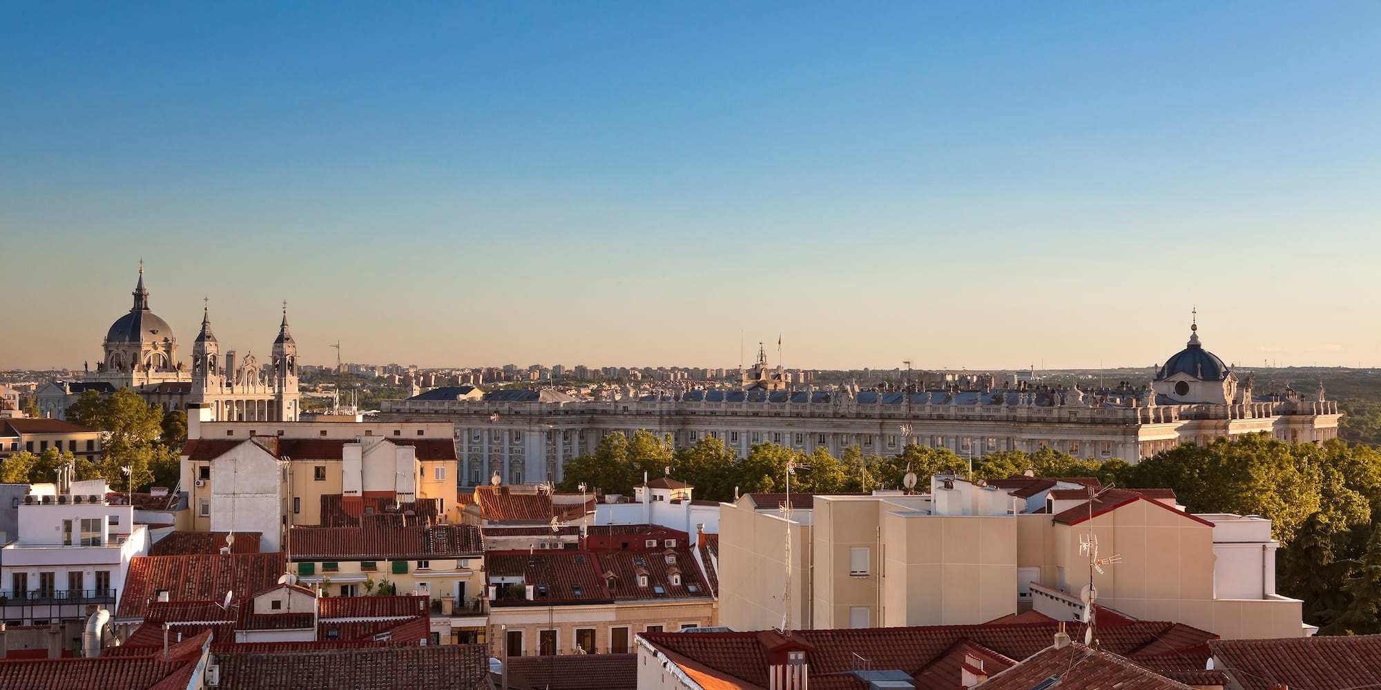 a city with many buildings