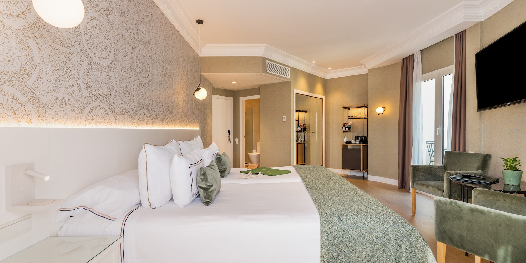 a room with a bed and a table