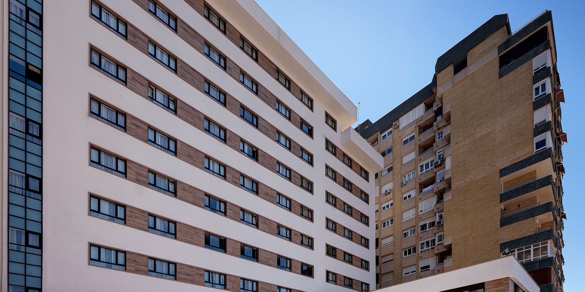 a building with many windows