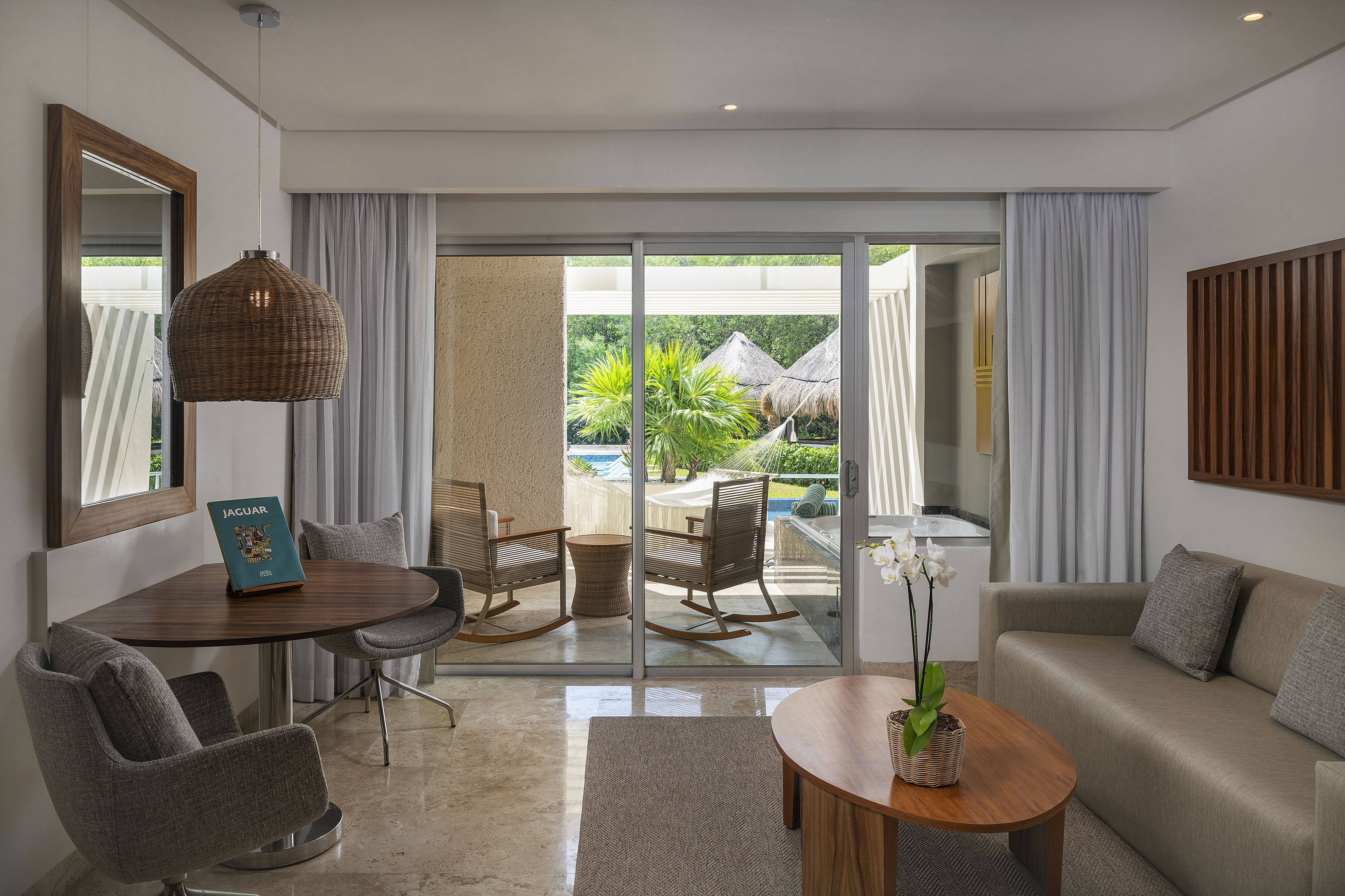 Habitación The Reserve Junior Suite Swim Up en Paradisus La Perla