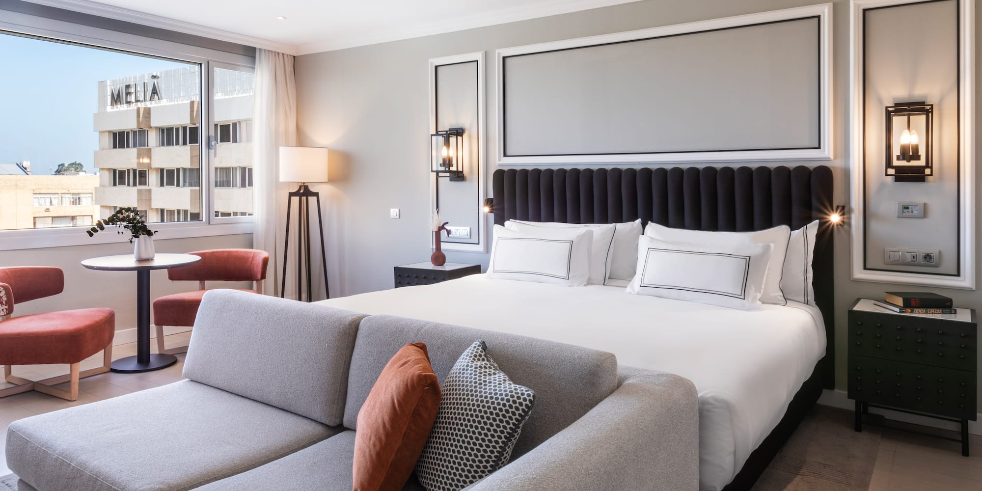 a grey rectangular object with a white border