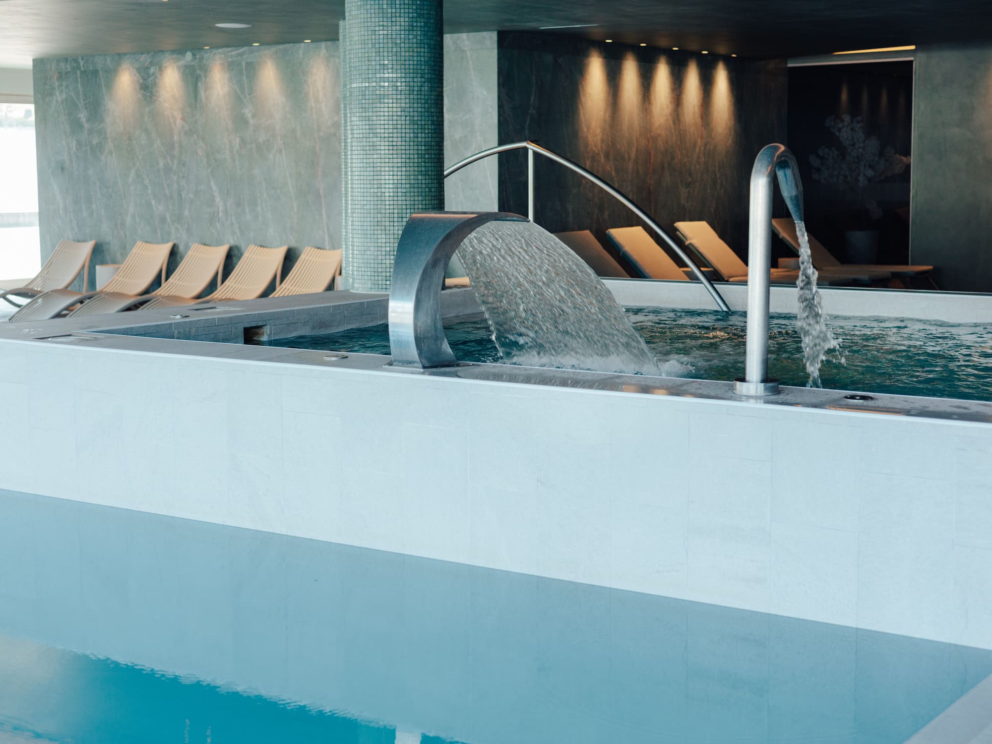 a person in a swimming pool