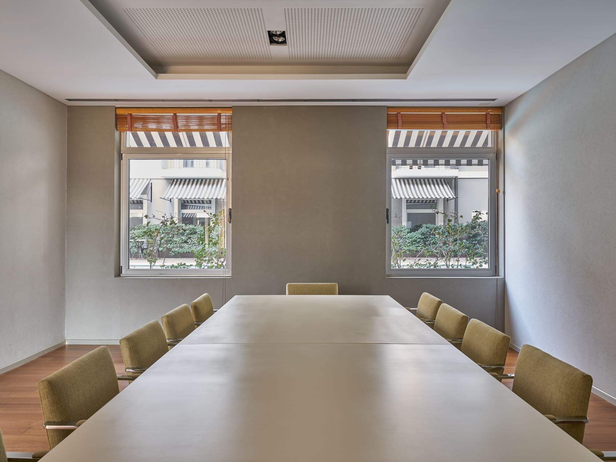 a room with a table and chairs