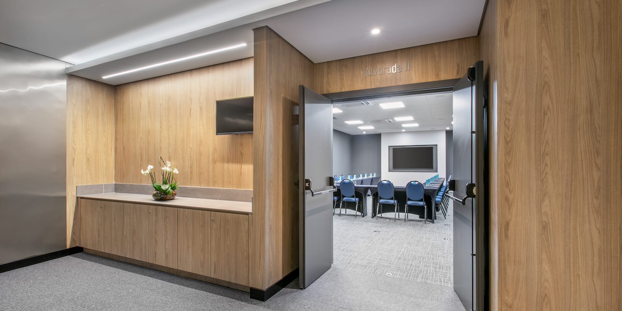 a room with a table and chairs