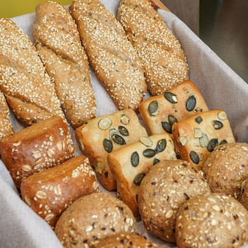 a tray of bread and rolls
