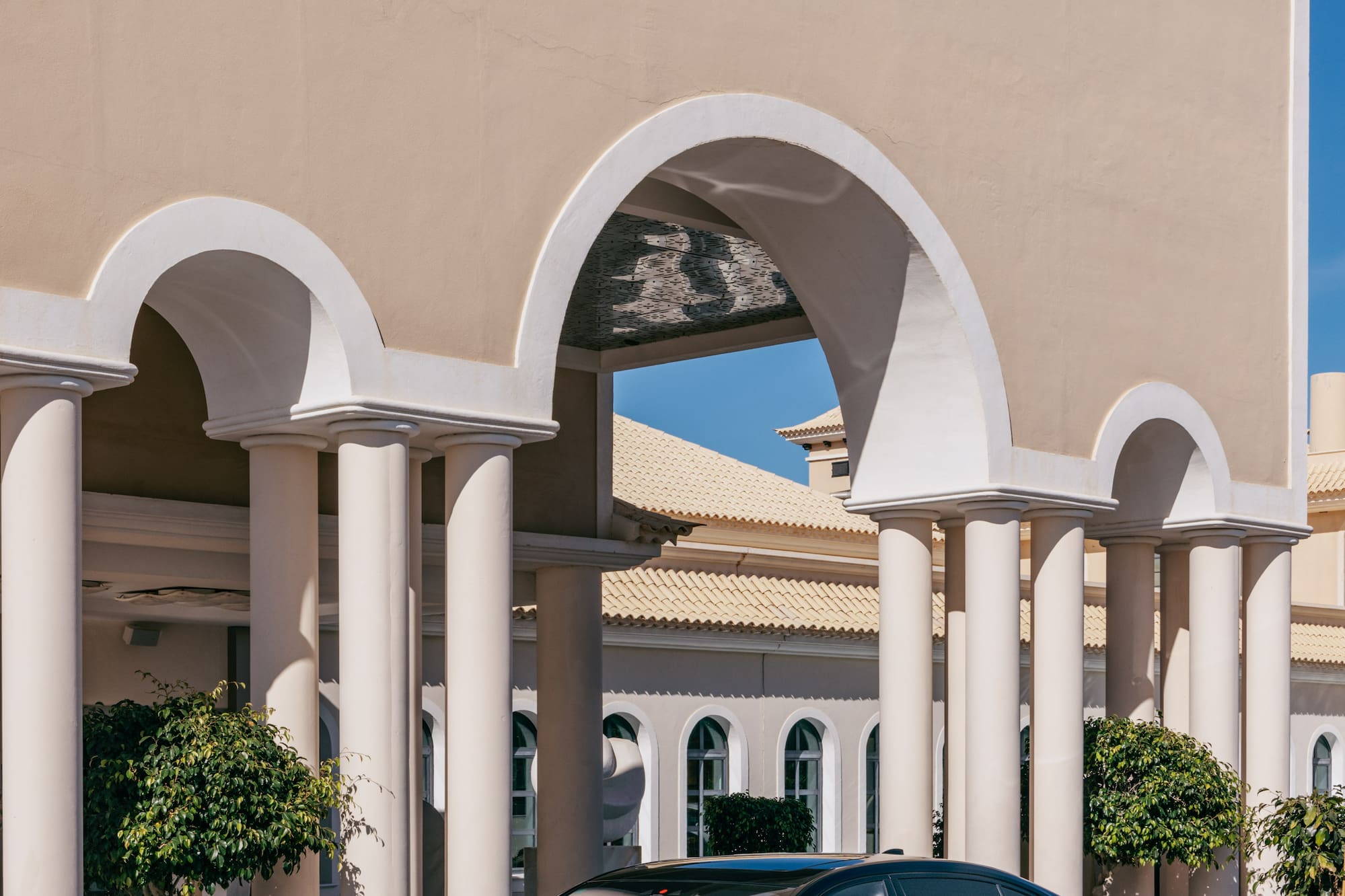 a car parked in front of a building