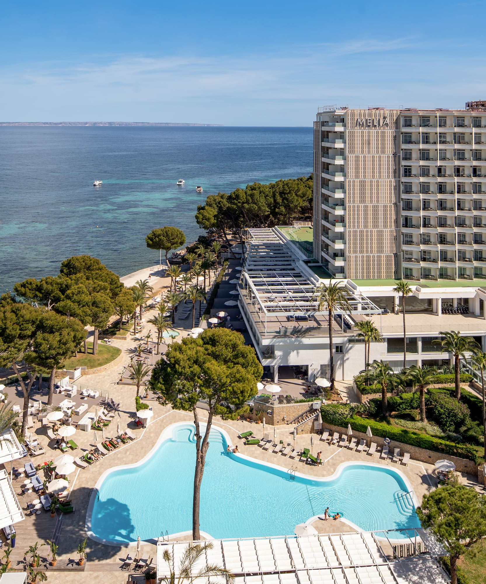 a swimming pool next to a building