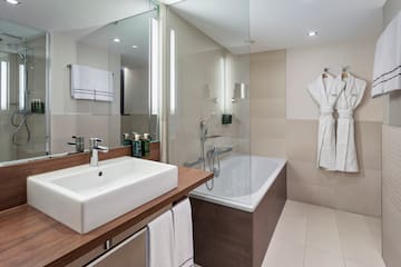 a bathroom with a bathtub or a bathtub
