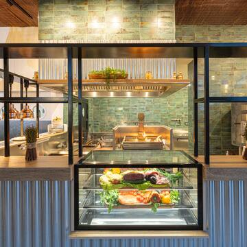 a food display in a restaurant