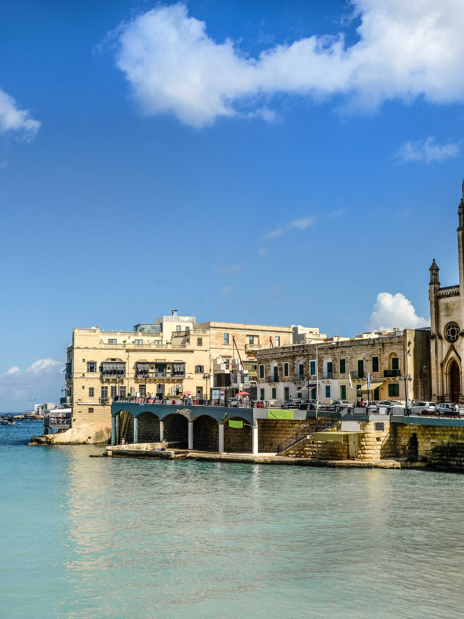 Hoteluri cu piscină încălzită Malta