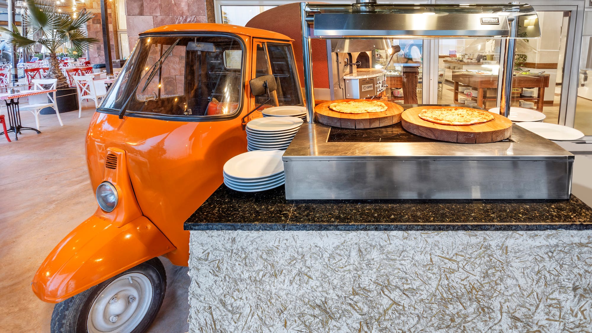 a pizza on the grill