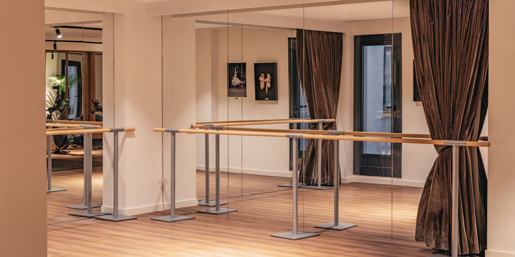 a room with mirrors and a dance studio