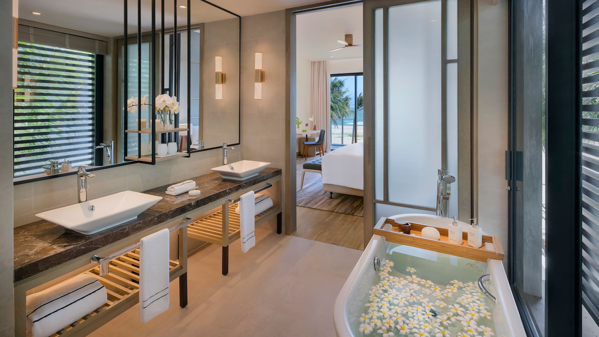a bathroom with a bathtub and a tub
