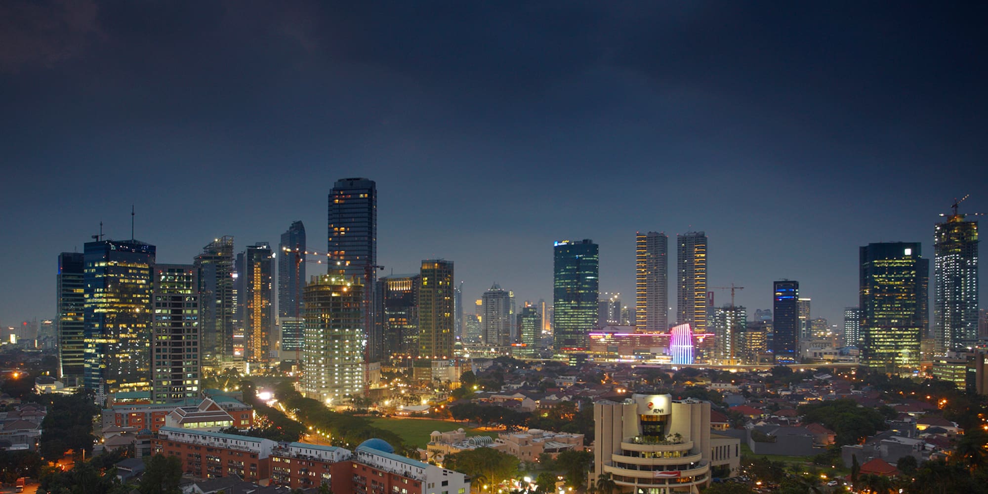 a city skyline at night