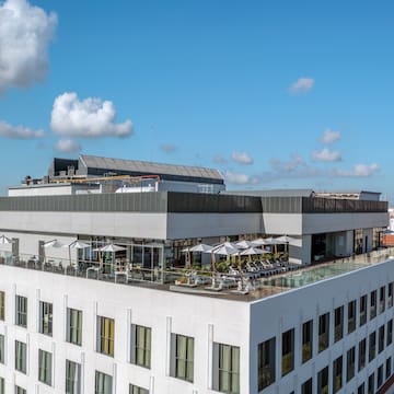 a building with a roof top