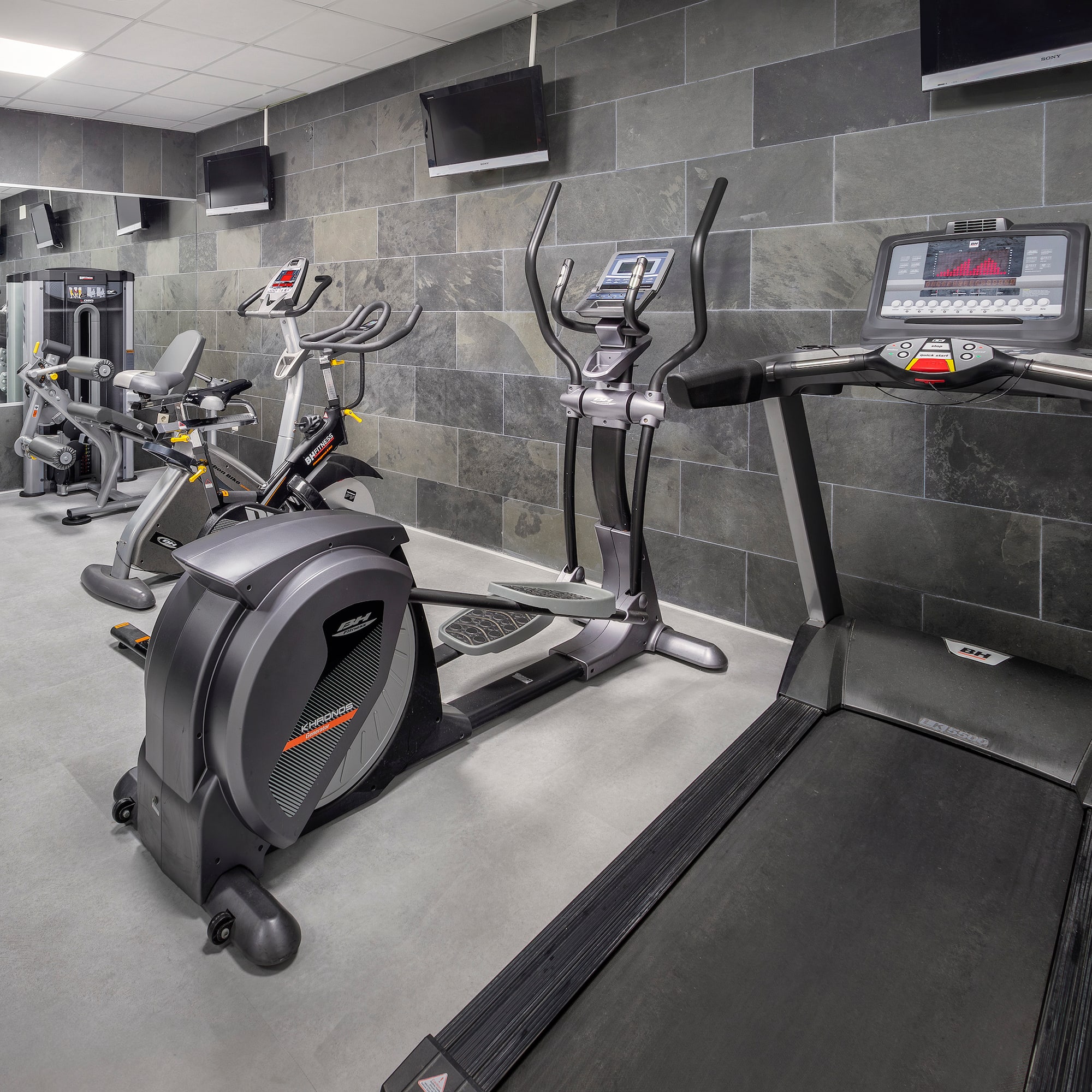 a room with exercise machines