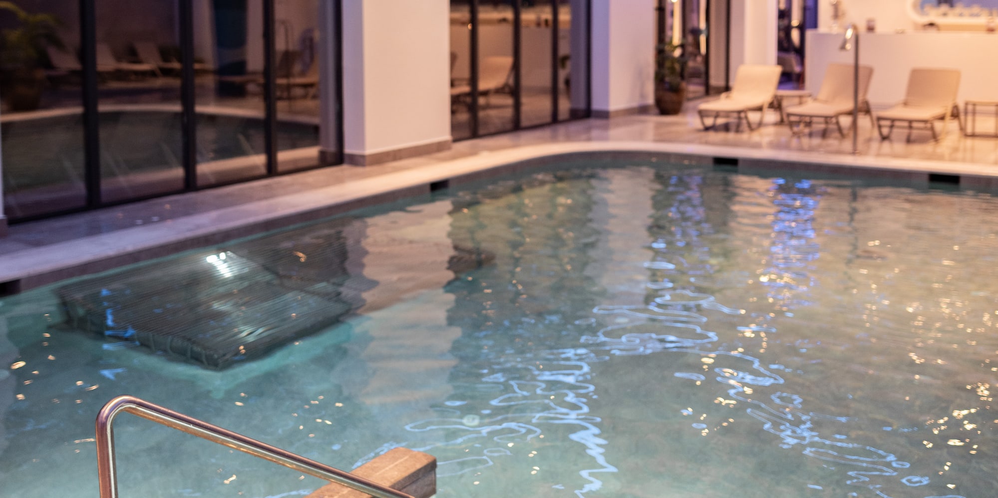 a person in a swimming pool