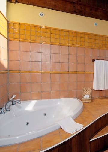 a bathtub in a bathroom