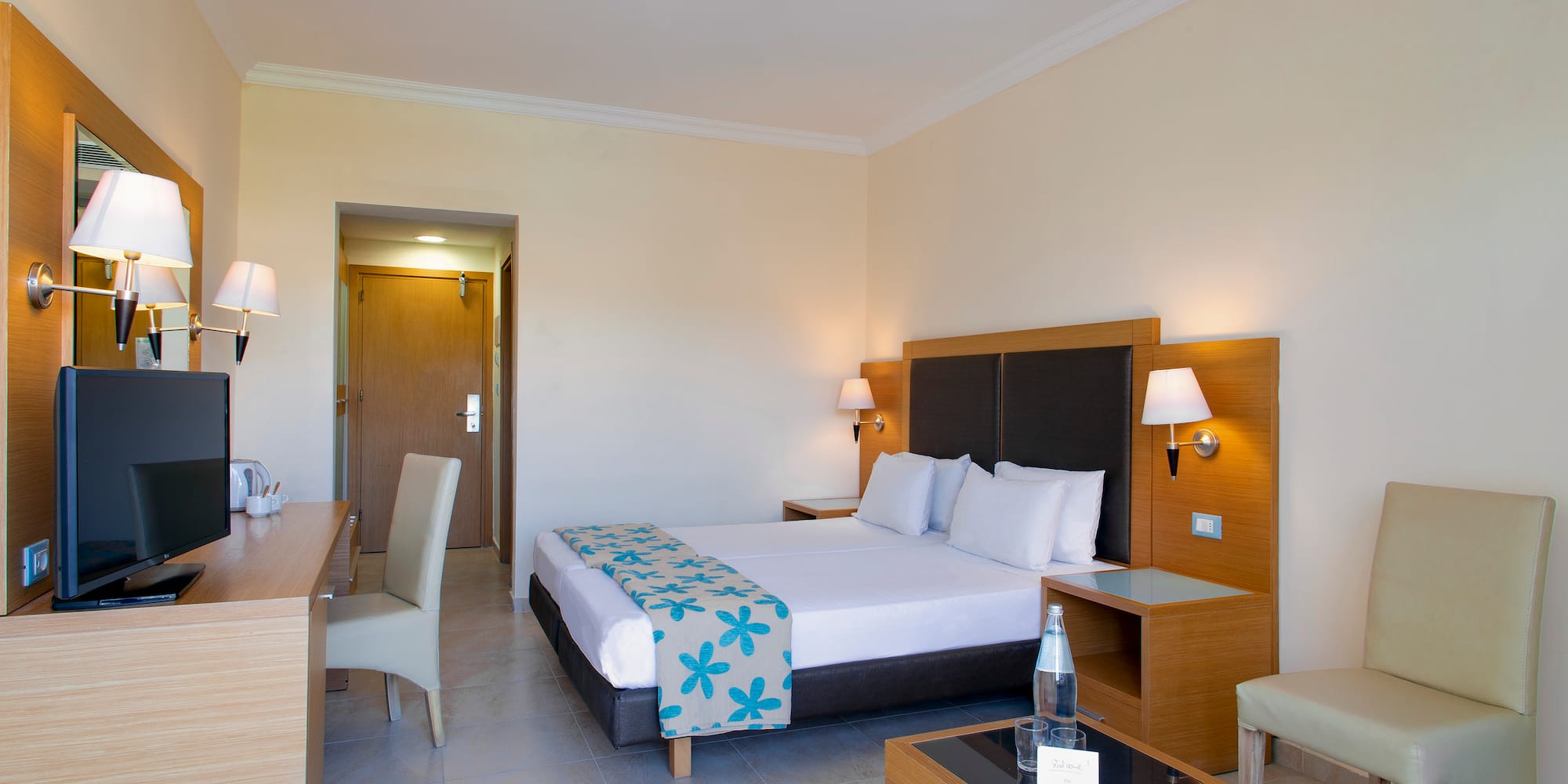 a room with a bed and a table