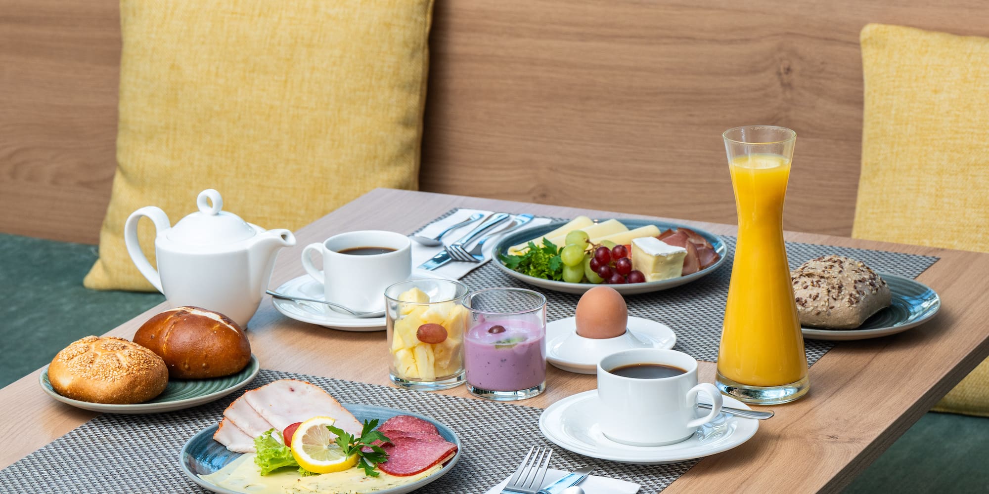 a table with food and drinks